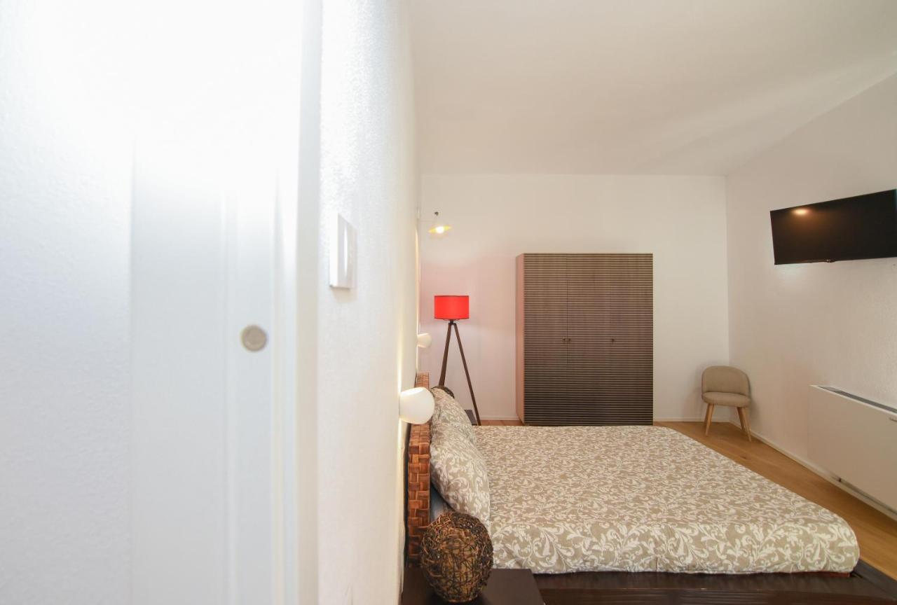 Tatta & Nanna Rooms Oliena Bagian luar foto